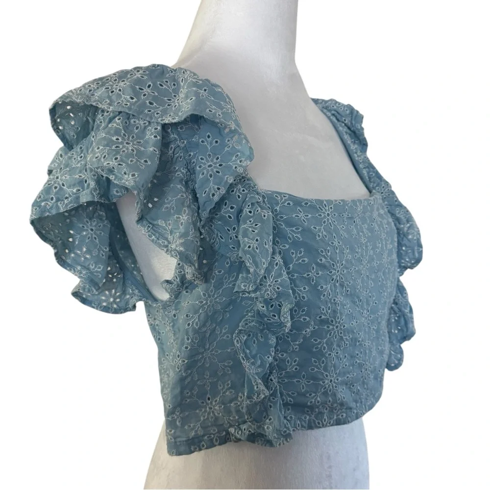 BCBGeneration Blue Eyelet Ruffle Crop Top Cottagecore Large - Picture 4 of 9
